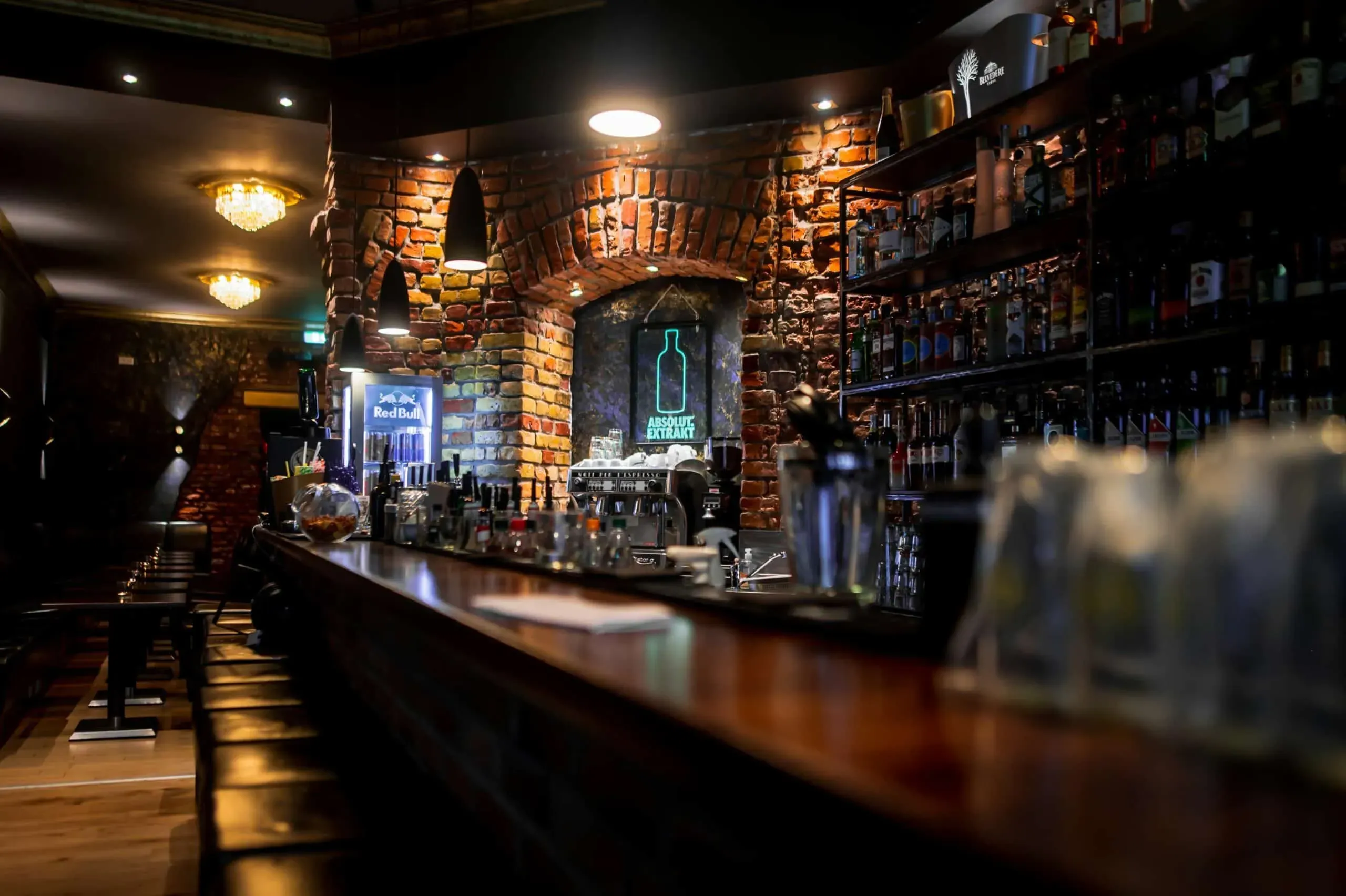 Exposed Brick Bar With Industrial Flair for Cocktail Parties and Networking