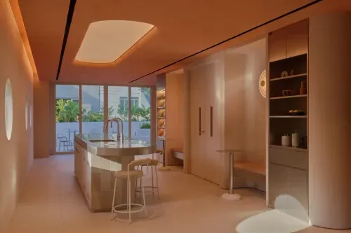 Warm-Hued Indoor-Outdoor Studio