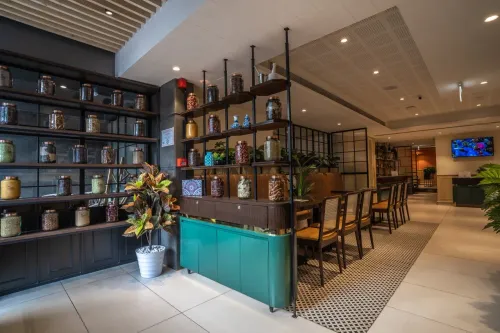 Multi-Level Contemporary Restaurant for Corporate Celebrations