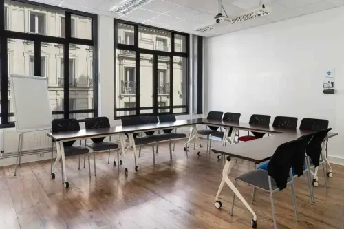 Contemporary Meeting Room With Panoramic Views