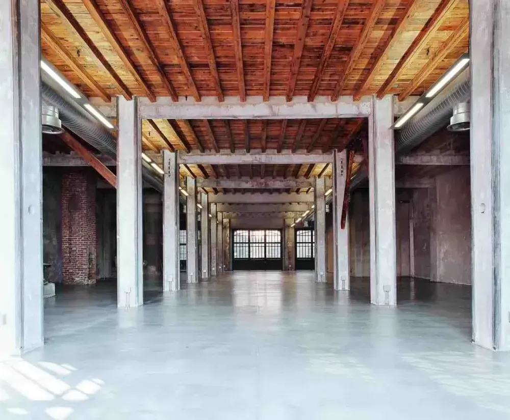 Rustic Industrial Loft With Historical Charm