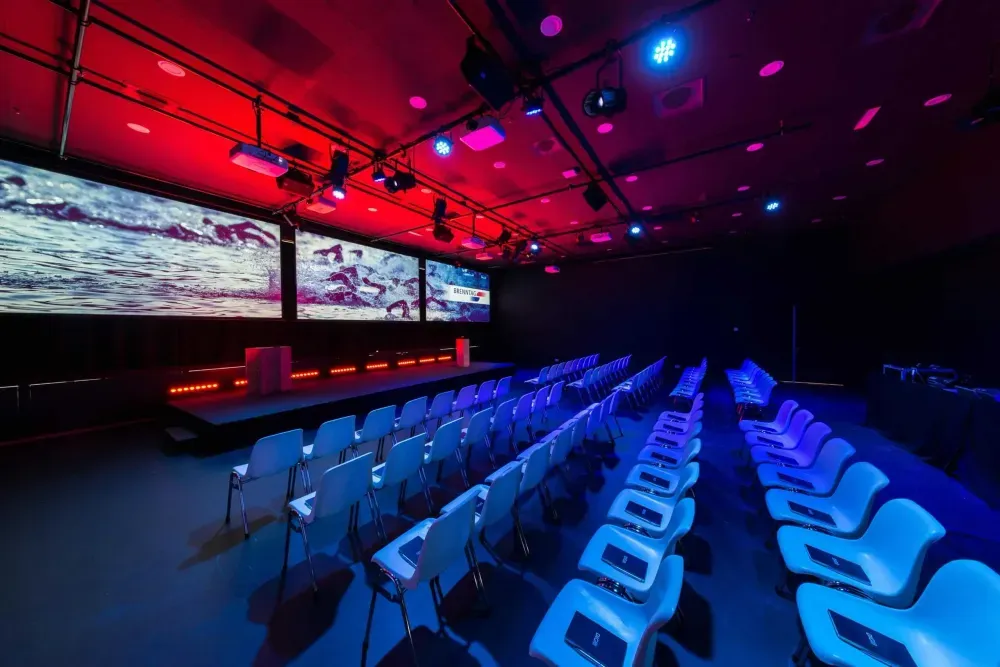 Cutting-Edge Hall With Immersive Screens