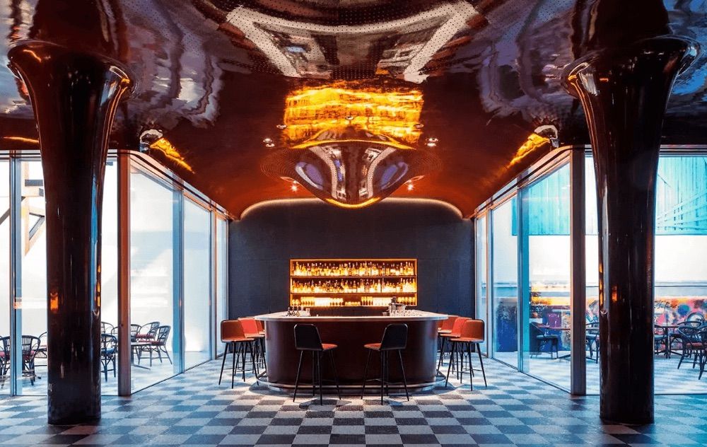 Chic Bordeaux-Themed Restaurant With a Festive Atmosphere